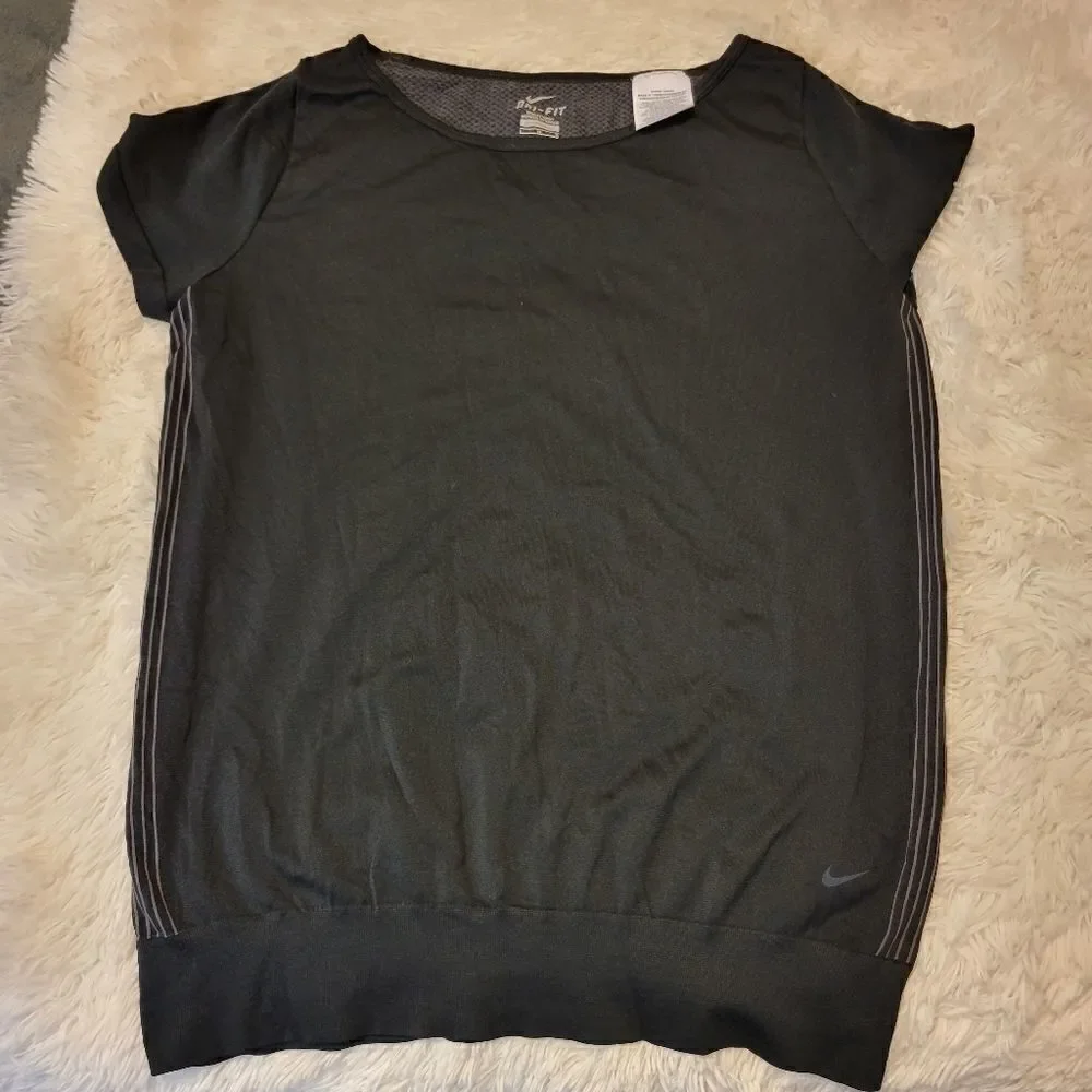 Nike Dri-Fit Women's Knit Short-Sleeve Epic Crew Training Top Shirt Black L